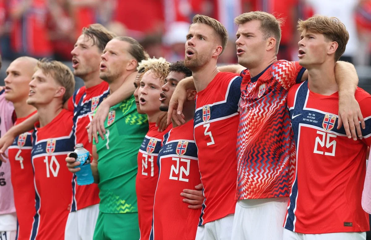 Norway players at the end of the match during the FIFA World Cup 2026 Round Of 16 match between Brazil and Norway at New York New Jersey Stadium on July 5, 2026 in East Rutherford, New Jersey