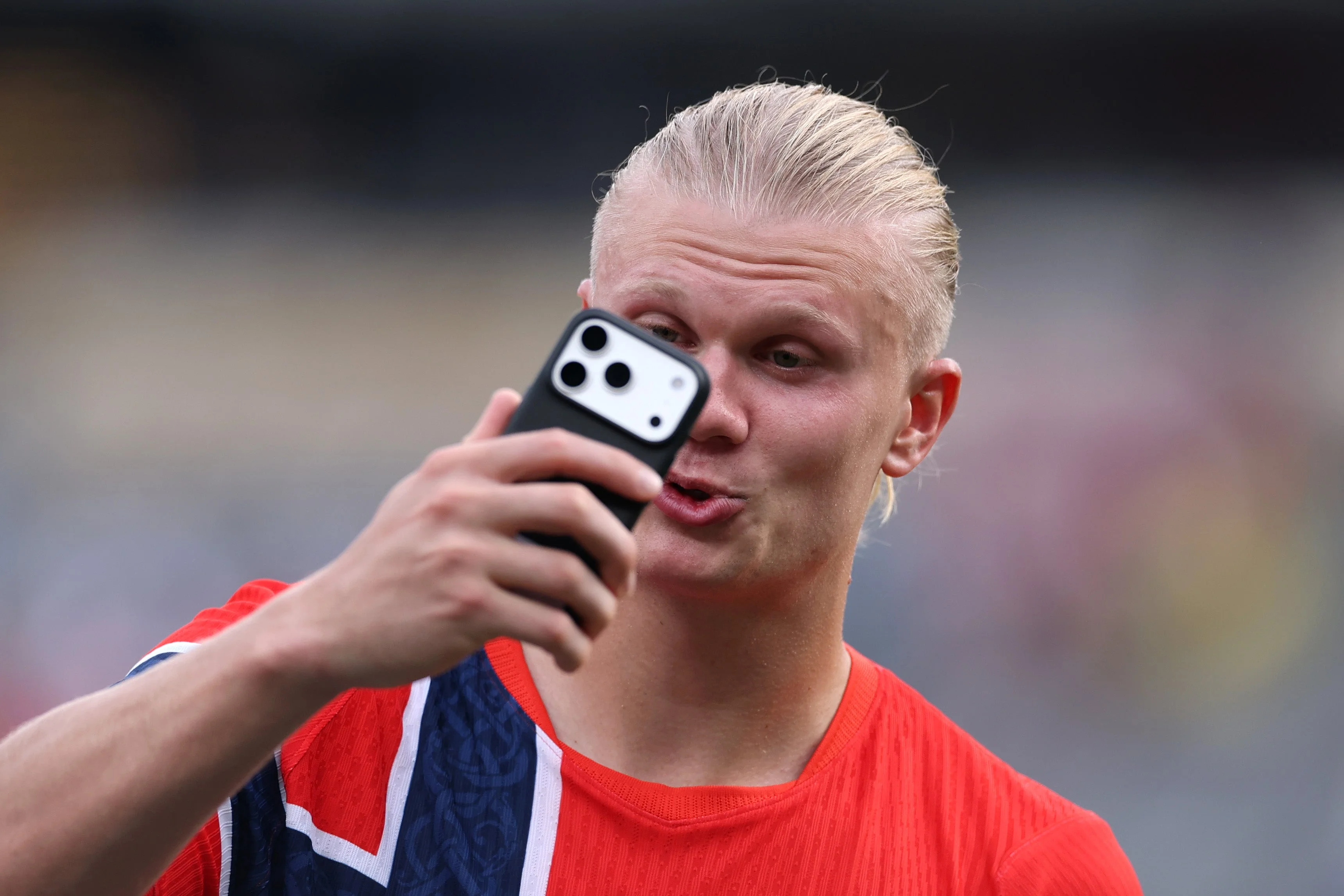 Erling Haaland criticised the referee’s decision