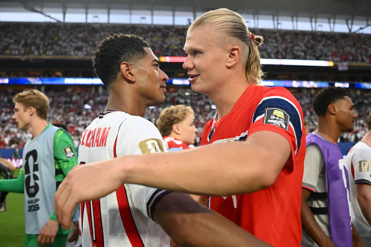 Jude Bellingham and Erling Haaland hug