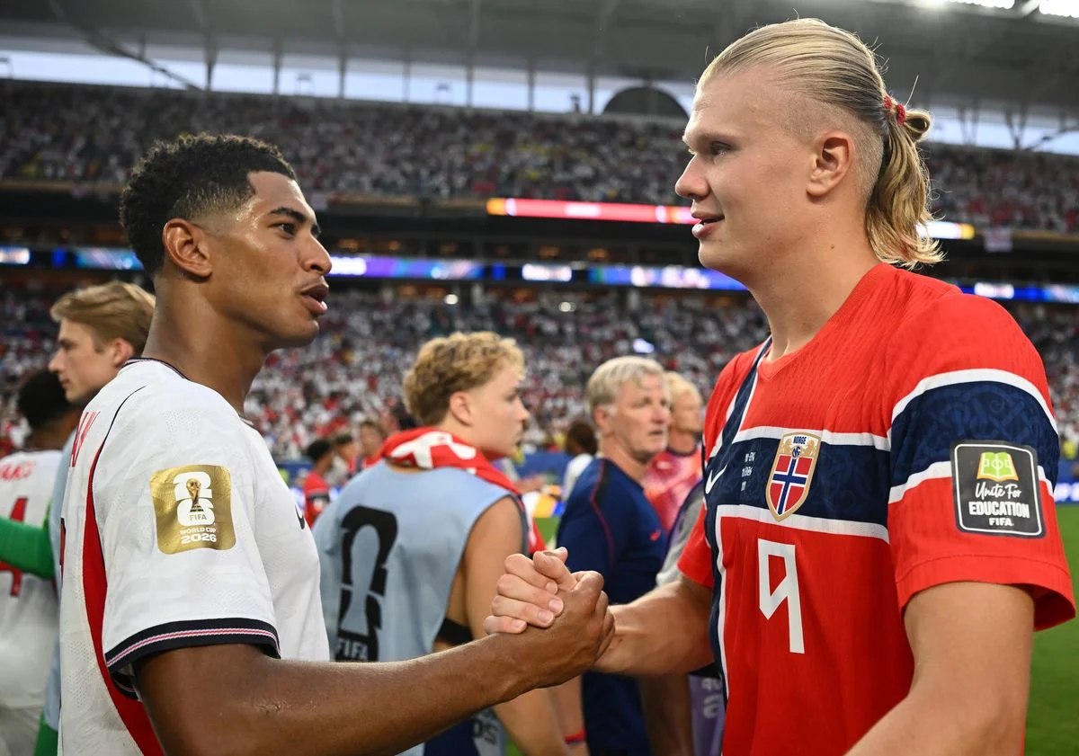 MIAMI GARDENS, FLORIDA - JULY 11: Jude Bellingham #10 of England is congratulated by Erling Haaland #9 of Norway after the 2-1 victory during the FIFA World Cup 2026 Quarter Final match between Norway and England at Miami Stadium on July 11, 2026 in Miami Gardens, Florida. (Photo by Hannah Peters - FIFA/FIFA via Getty Images)