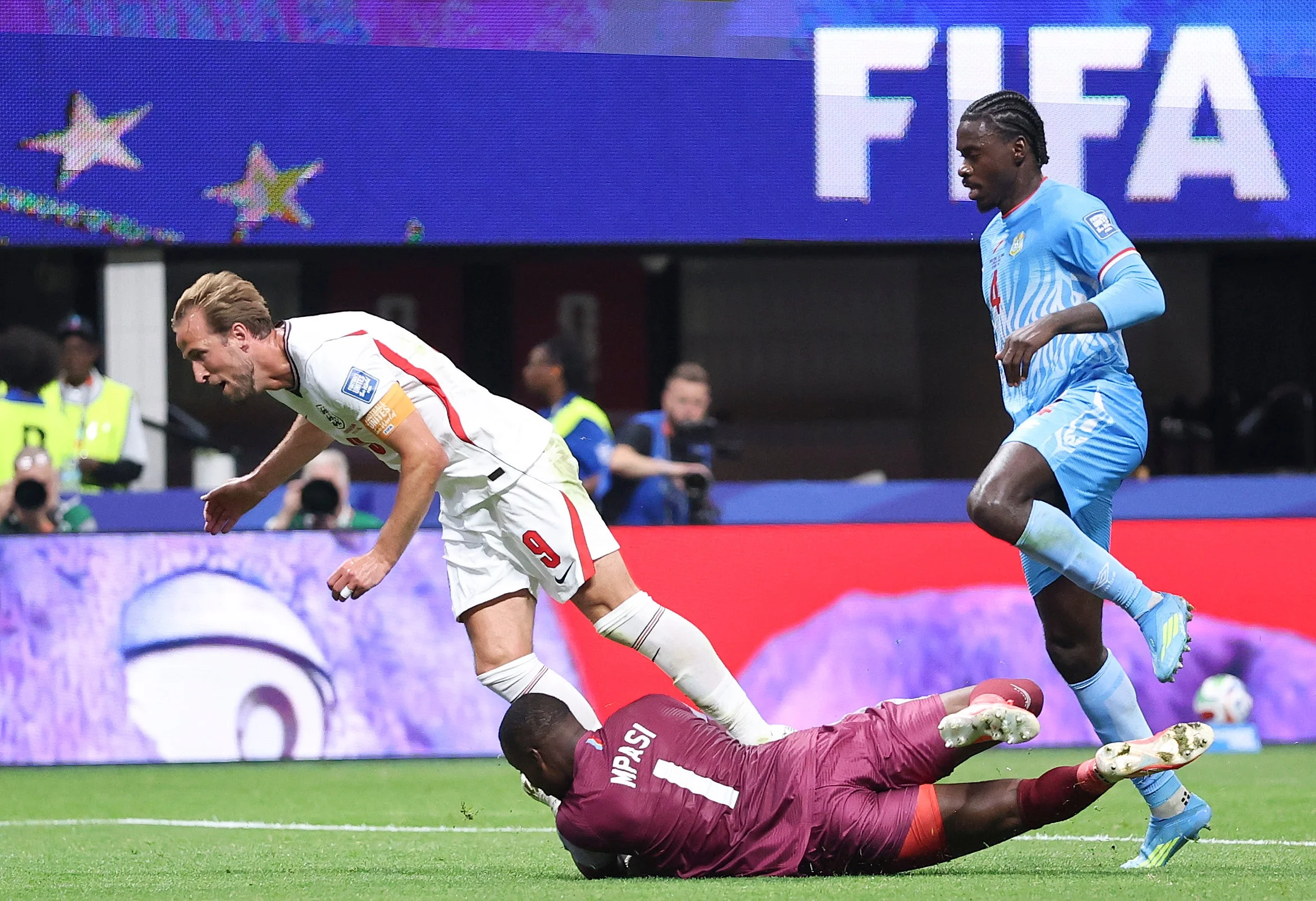 Mpasi played in goal for DR Congo against England